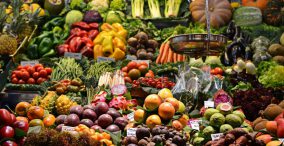 لجستیک - انواع میوه در بازار میوه