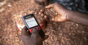 استفاده از گوشی موبایل برای امور کشاورزی